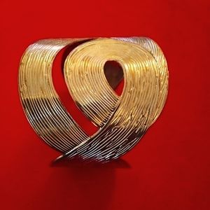 Gold Flower Bracelet